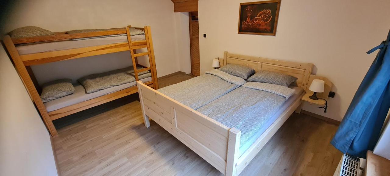 Apartma Vidic Gozd Martuljek Exterior photo